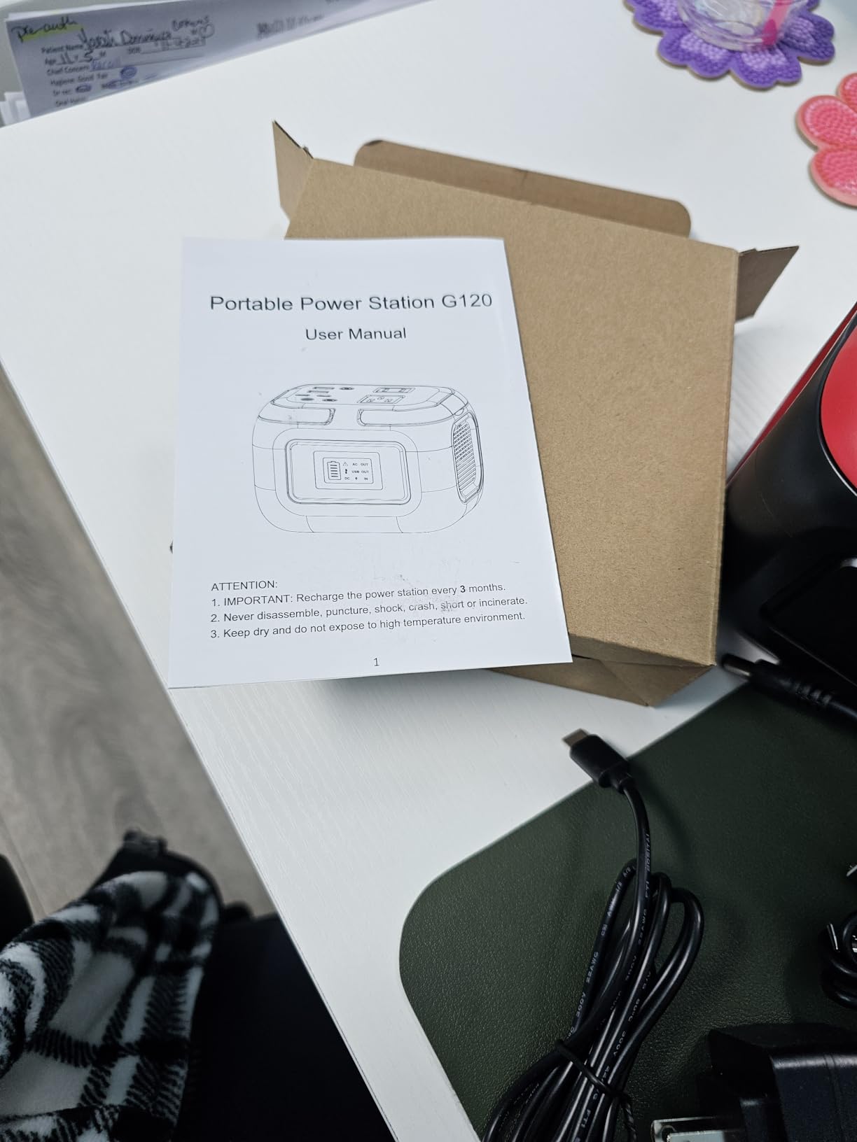 ENOFLO Portable Power Station 600W, 296Wh Lithium Battery Backup, ENOFLO Solar Generator 110V Pure Sine Wave Battery Power Pack with USB DC AC Outlet for Outdoor Emergency Use customer photo 2