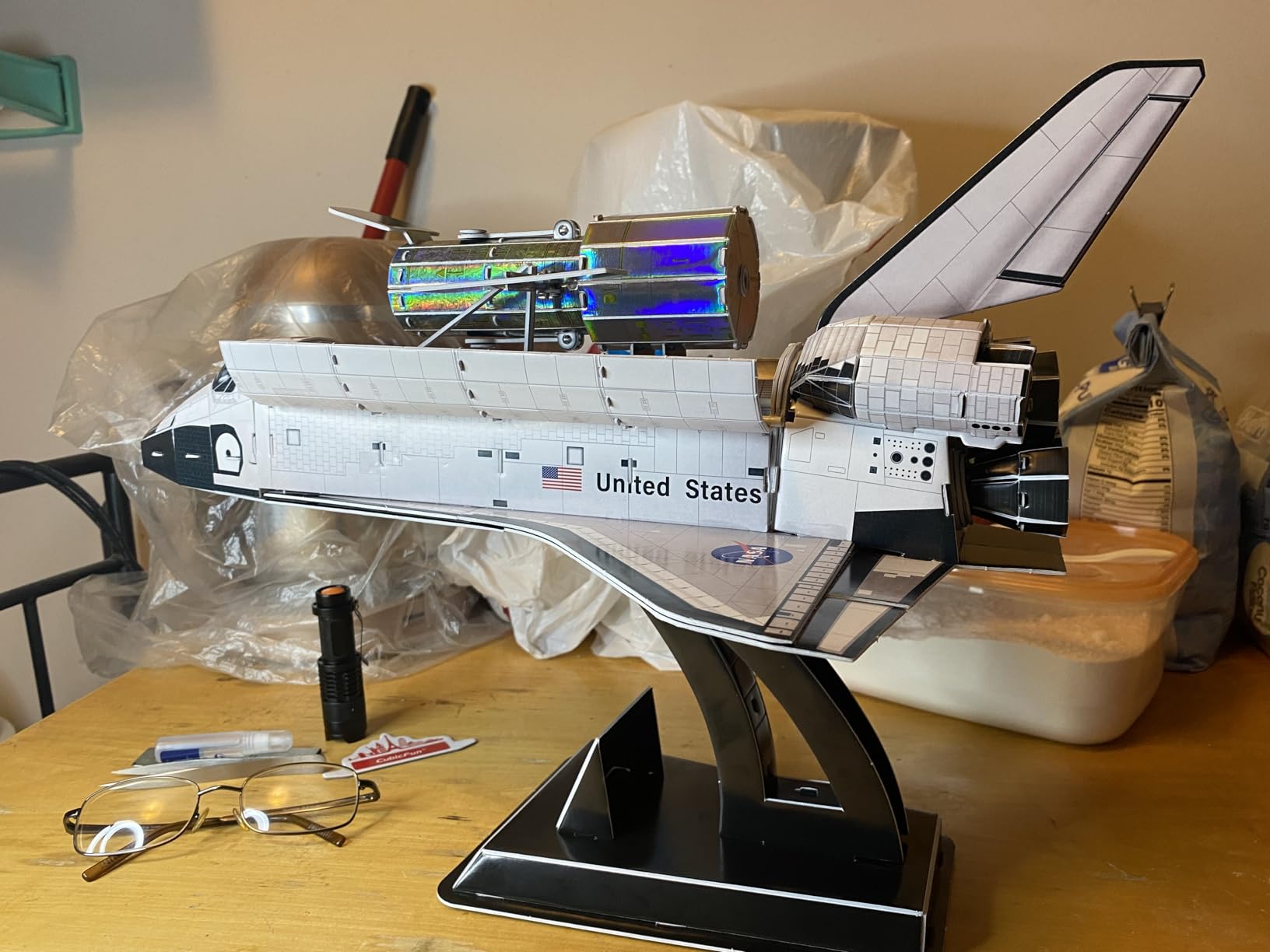 CubicFun NASA Space Shuttle Discovery 3D Puzzle Kit, 126 Pieces customer photo 1