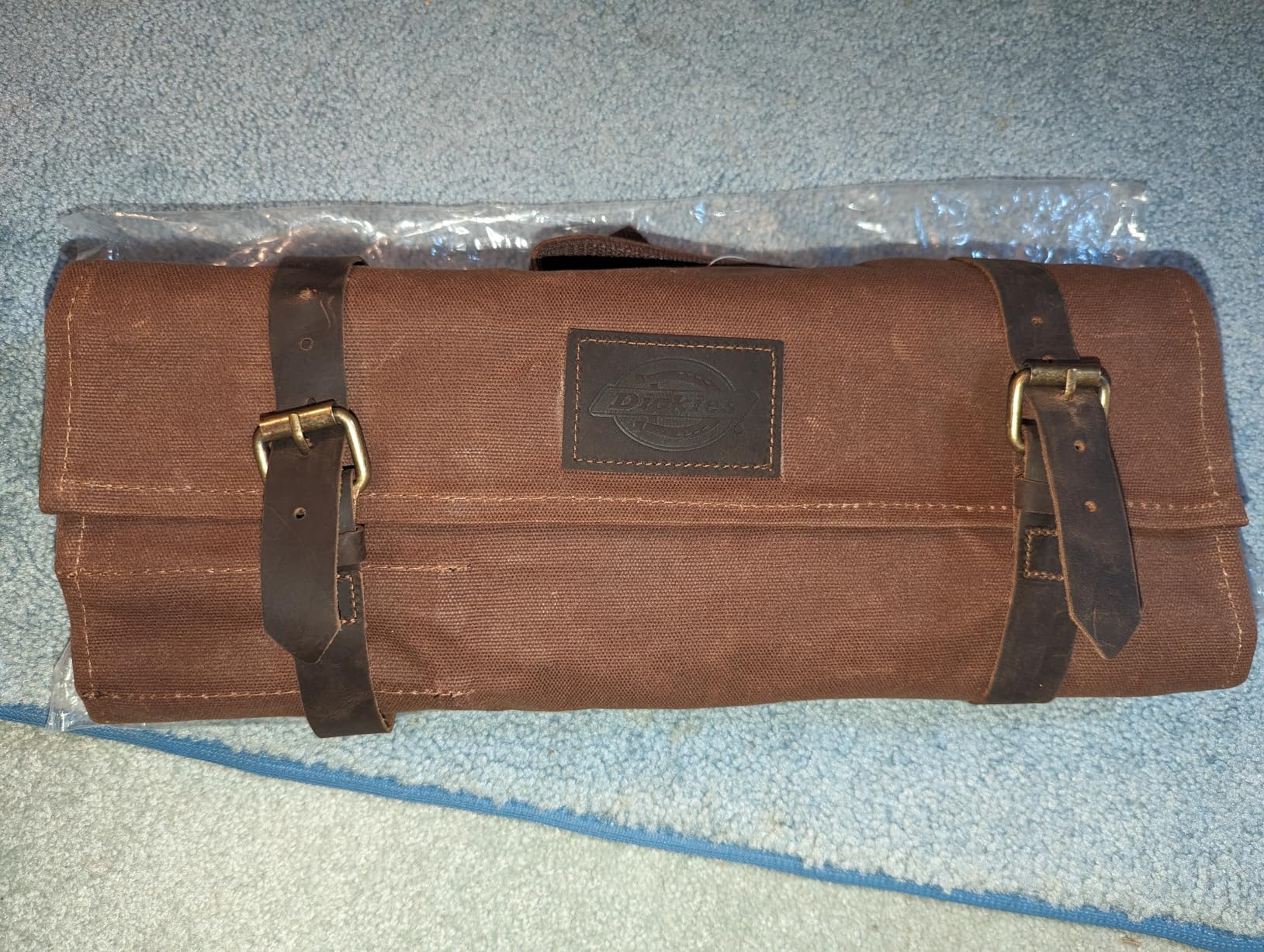 Dickies Chef Knife Roll Bag Portable Organizer and Cutlery Storage Roll, Waxed Canvas and Leather, Medium customer photo 1