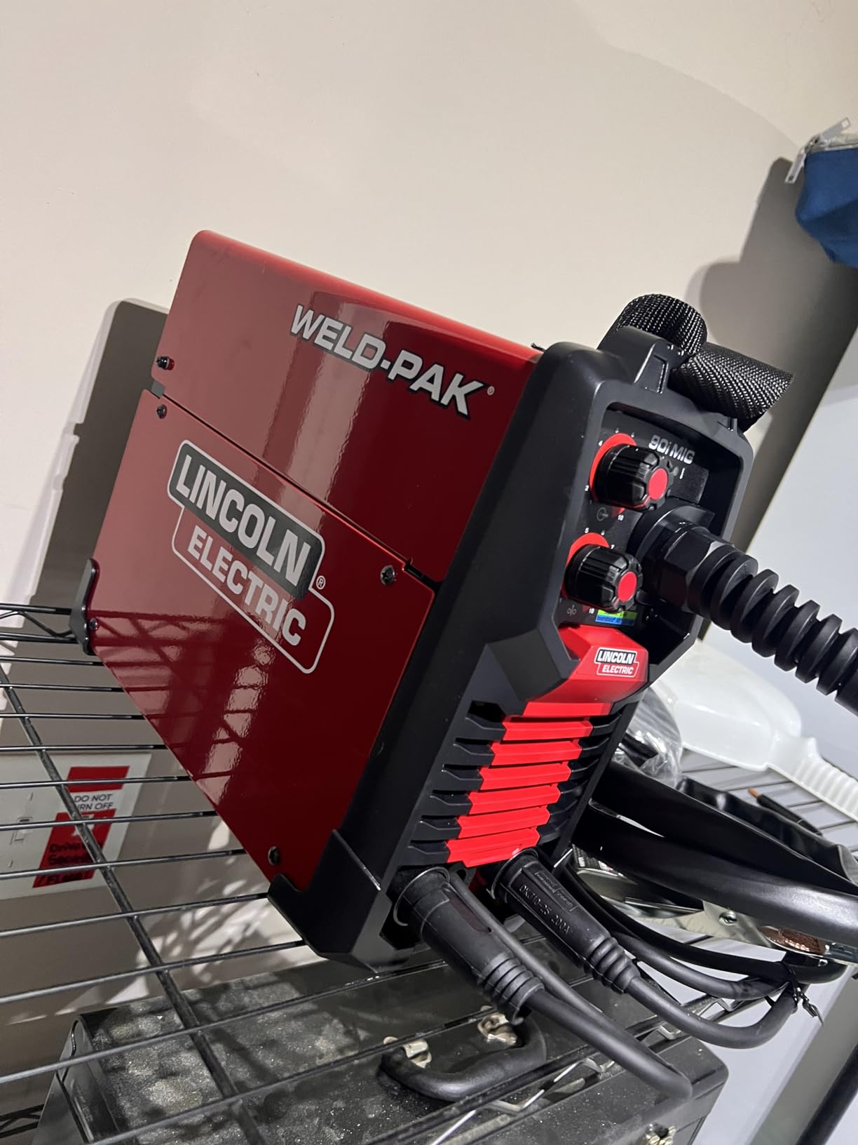 Lincoln Electric 90i MIG and Flux Core Wire Feed Weld-PAK Welder, 120V Welding Machine, Portable w/Shoulder Strap, Protective Metal Case customer photo 1