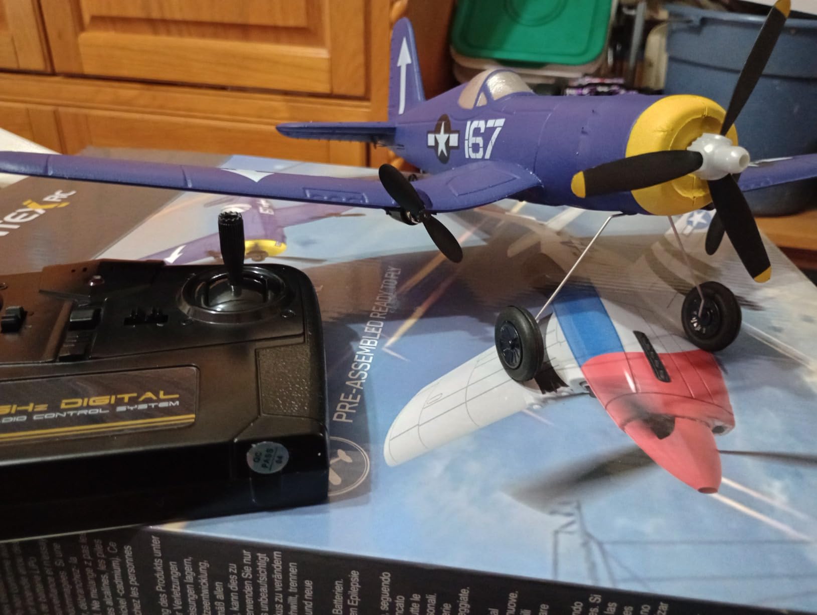 volantexrc RC Plane for Beginners, 4CH WWII RC Airplane F4U Corsair with Aileron, 2.4Ghz Remote Control Plane with Xpilot Self Righting & One Key Aerobatic & Upgraded Canopy (761-8V2 RTF) customer photo 1