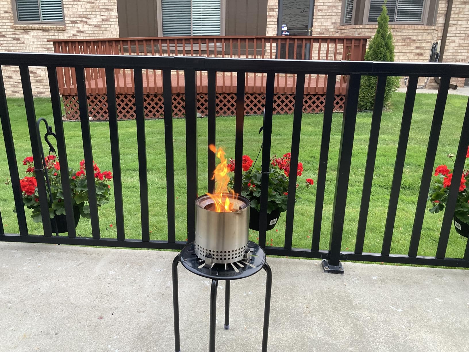 Solo Stove Mesa XL, 7 Inch Tabletop Fire Pit with Stand - Smokeless, Stainless Steel Fire Pit for Camping, Outdoor & Patio customer photo 1