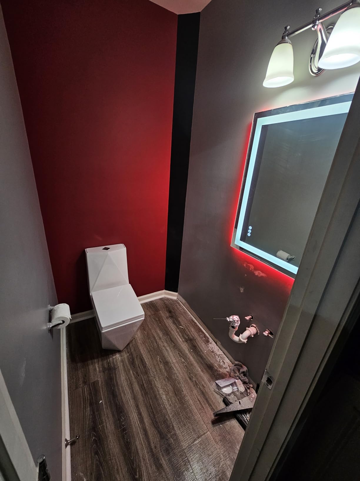 Brusque One-Piece Square Toilet Dual-Flush 1.1/1.6 gpf customer photo 1