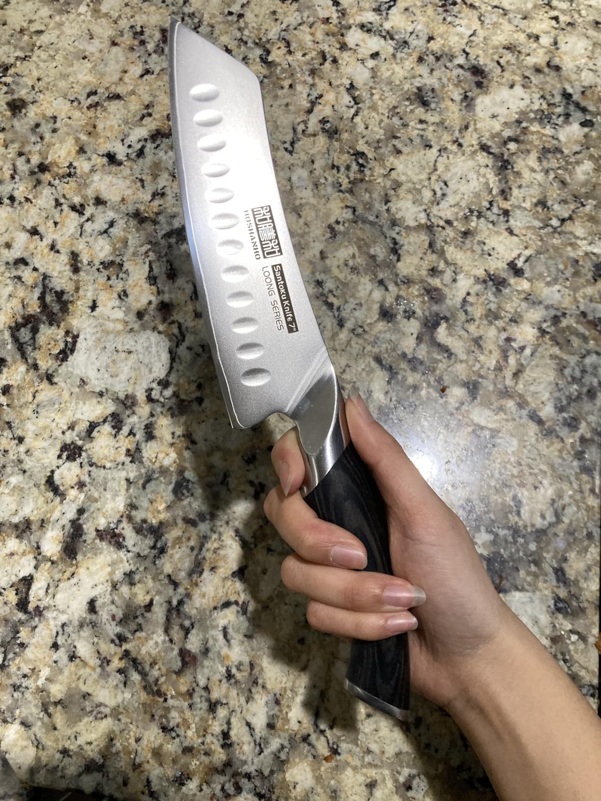 HOSHANHO 7 Inch Japanese Chef Knife, Ultra Sharp High Carbon Stainless Steel Kitchen Knife, Professional Santoku Knives with Ergonomic Pakkawood Handle customer photo 1