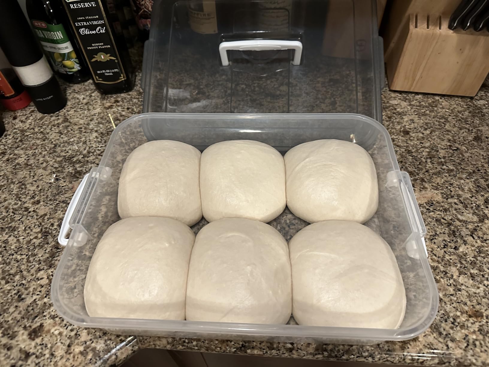 Chef Pomodoro Pizza Proofing Box, 14x11 In, Fits 4-6 Dough Balls, Grey | Stackable ABS Plastic Dough Container customer photo 2