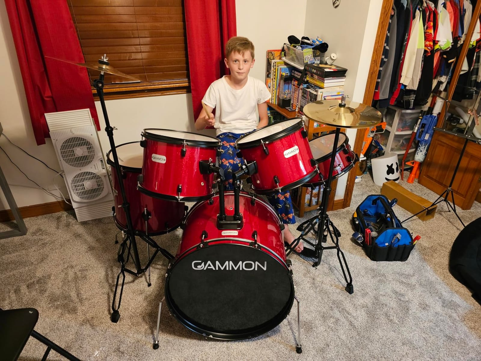 Gammon Percussion Full Size Complete Adult 5-Piece Drum Set with Cymbals, Stands, Stool, and Sticks - Red customer photo 2