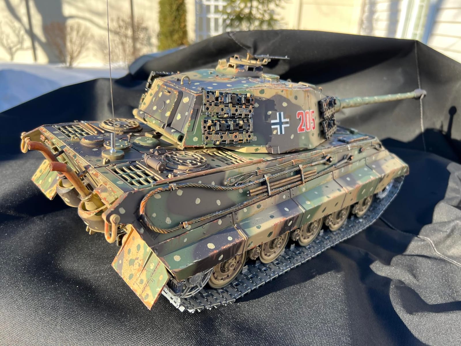 US in Stock, 2.4G Heng Long, 1/16 7.0 Upgraded German King Tiger RTR RC Tank 3888A Smoking Generator Metal Tracks 340° Rotating Turret Infrared Combat Lifting Barrel Light Sound BB Shooting customer photo 1