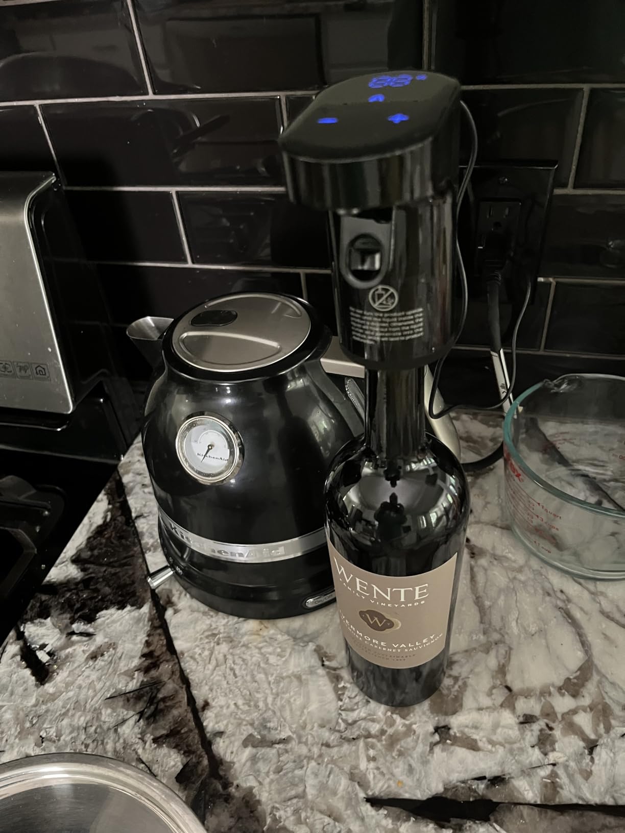 5 in 1 Wine Aerator Whiskey Dispenser,Liquor Decanter, Alcohol Pourer-Black | World Cup Party Essential | 1-Second Aeration | Easy Tap-to-Pour | 1-999ml Precision | USB-C Rechargeable | Smart&Automatic customer photo 1