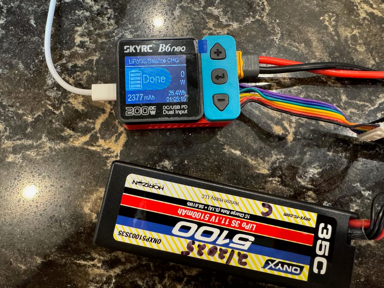 SKYRC B6Neo: Balance Lipo Battery Charger for 1S-6S Lipo/Li-Ion/LiHV, 1-15S NiMH/NiCd - DC 200W, PD 80W, Smart Battery Charger, Discharger and Storage (Blue-Red) customer photo 1