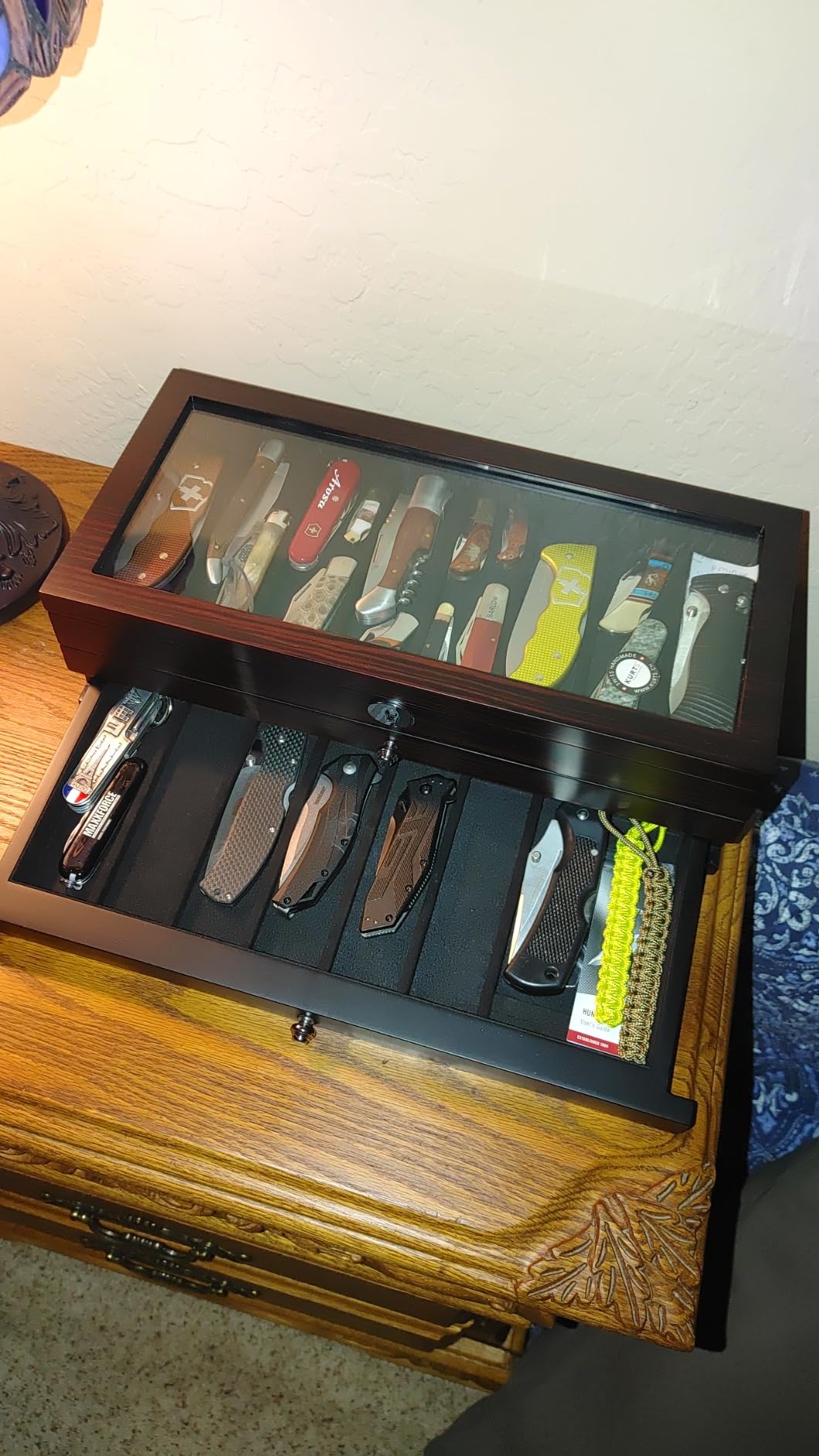 Knife Display Case, 22-26 Slot Storage Box, Ebony Veneer, 3-Tier, Lockable, Showcase & Organizer for Pocket Knives, Men Gift, 15.9x7.8x4.5 inches customer photo 1