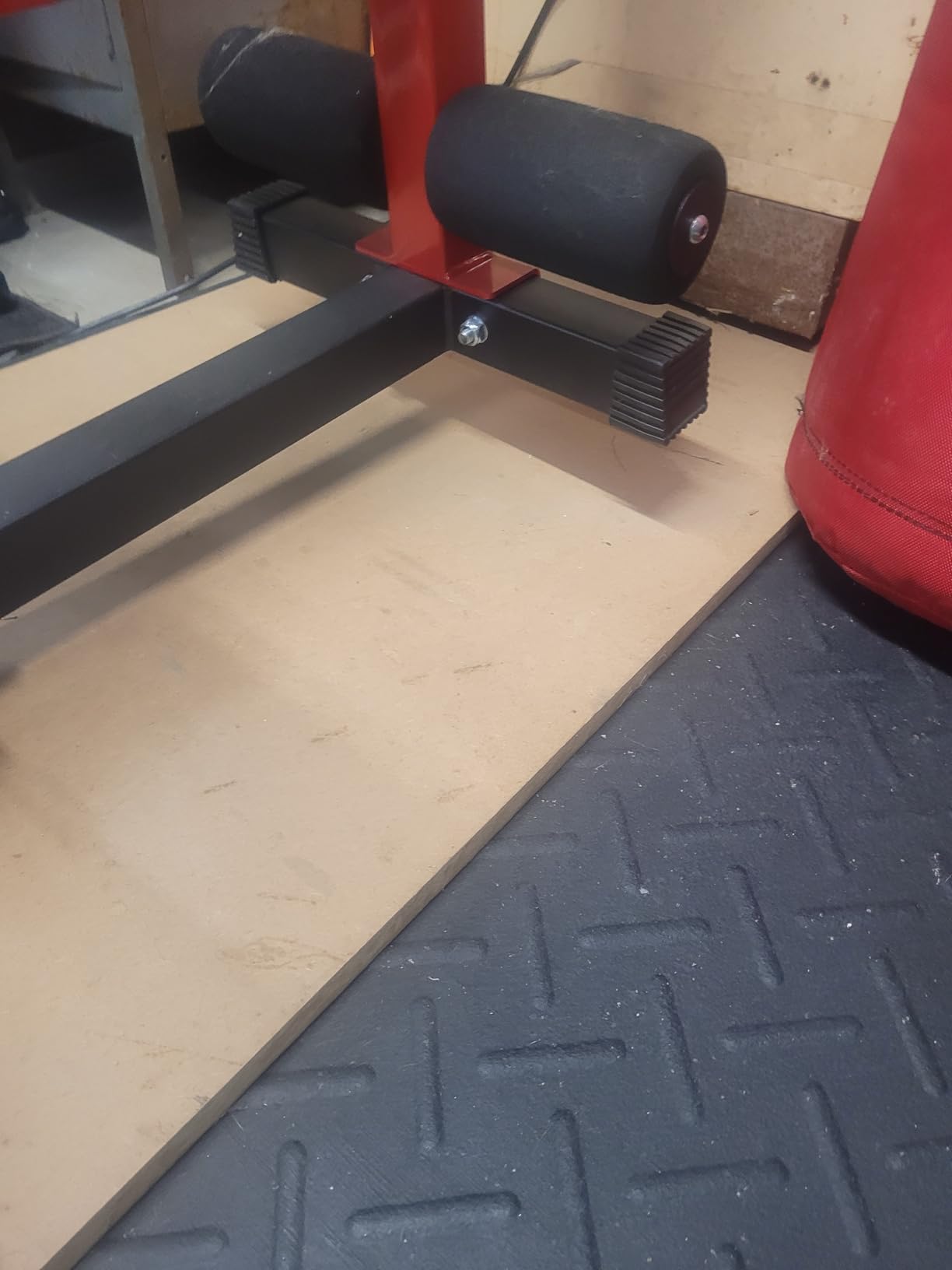 Seated Row Machine, Back Machine Gym Equipment Plate Loaded, Adjustable LAT Machine with Independent Arms & Multi Grip Positions, 400LBS Capacity customer photo 1