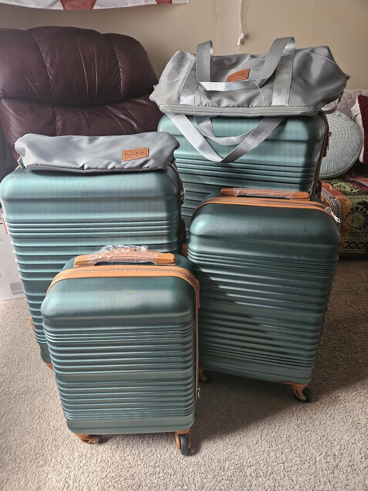 Coolife Luggage 6 Piece Set, Hardside Suitcases with Spinners, 16/20/24/28 | Lightweight ABS+PC Hardside Suitcases, TSA Lock, Duffel Bag with Back Sleeve, Toiletry Bag, Family Travel customer photo 1