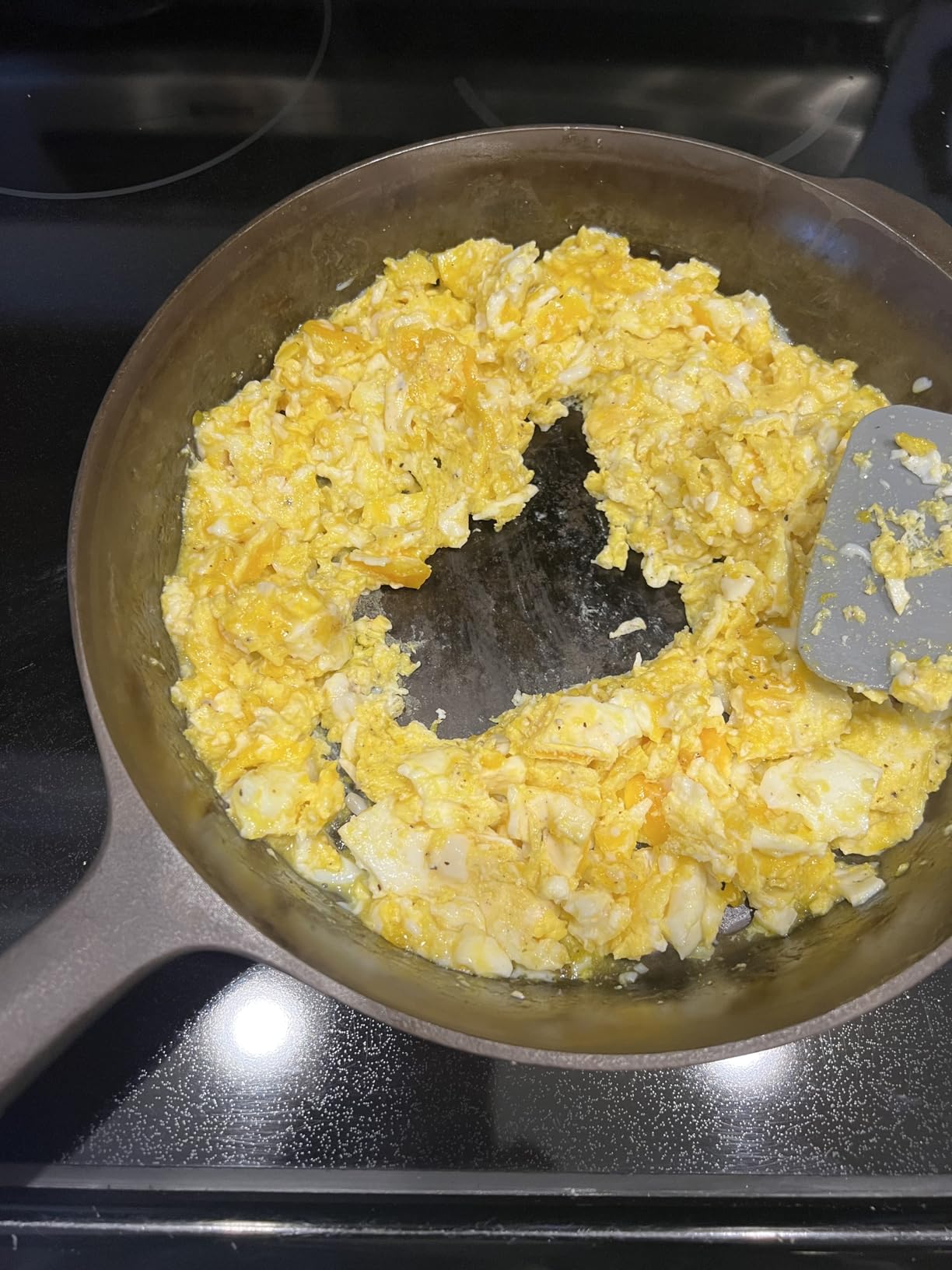 Field Company No.10 Large Cast Iron Skillet - 11.6-Inch Pre-Seasoned Pan for 4+ Servings, Lighter & Smooth, Made in USA customer photo 1