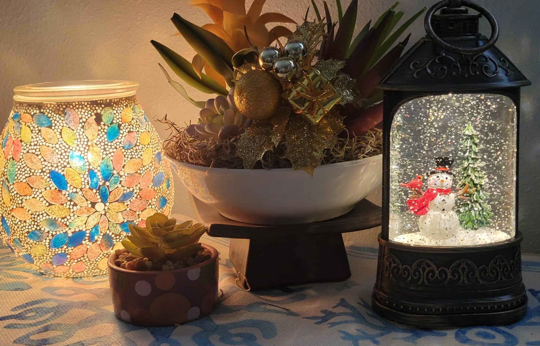 Snow Globe Lantern Nativity Scene, Glitter Lighted Christmas Nativity Snow Globe with Music, Musical Christmas Decorations USB and Battery Operated, Nativity Set Indoor Snow Globes customer photo 1