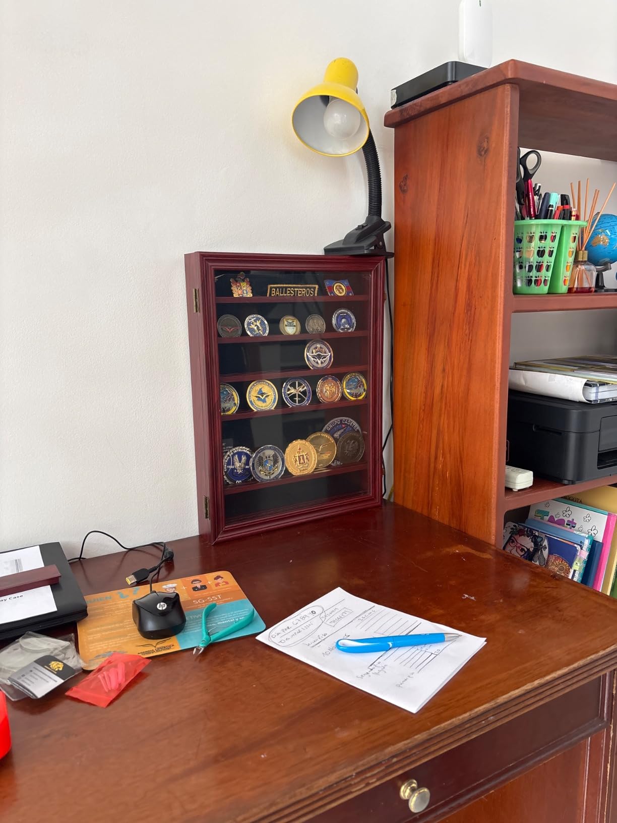 7 Rows Challenge Coin Display Case - Holds 100 Coins, Solid Wood Military Coin Holder Cabinet with HD Tempered Glass, Wall-Mountable Shadow Box for Collectibles, Medals, Casino Chips, Walnut customer photo 1