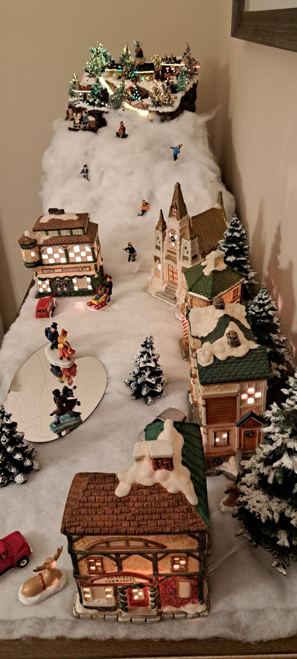 MOMENTS IN TIME Christmas Village Figurine Set 4 Hand-Painted Polyresin Figures, Holiday Dog Parade Scene, Village Accessory Decorations for Collectors and Christmas Displays customer photo 1