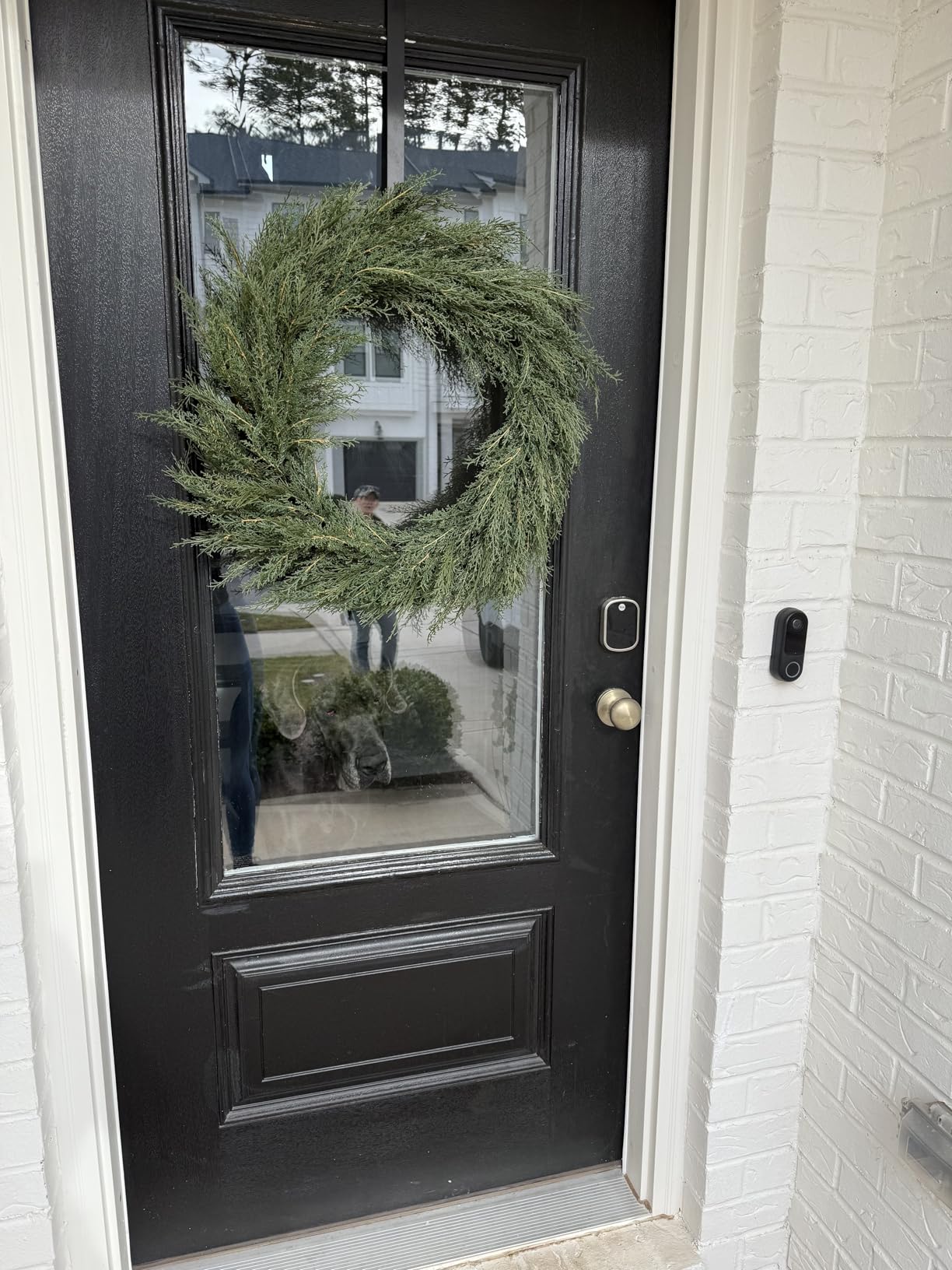 CG Hunter Holiday Collection Cedar Wreath, Premium Artificial Indoor and Outdoor Large 30