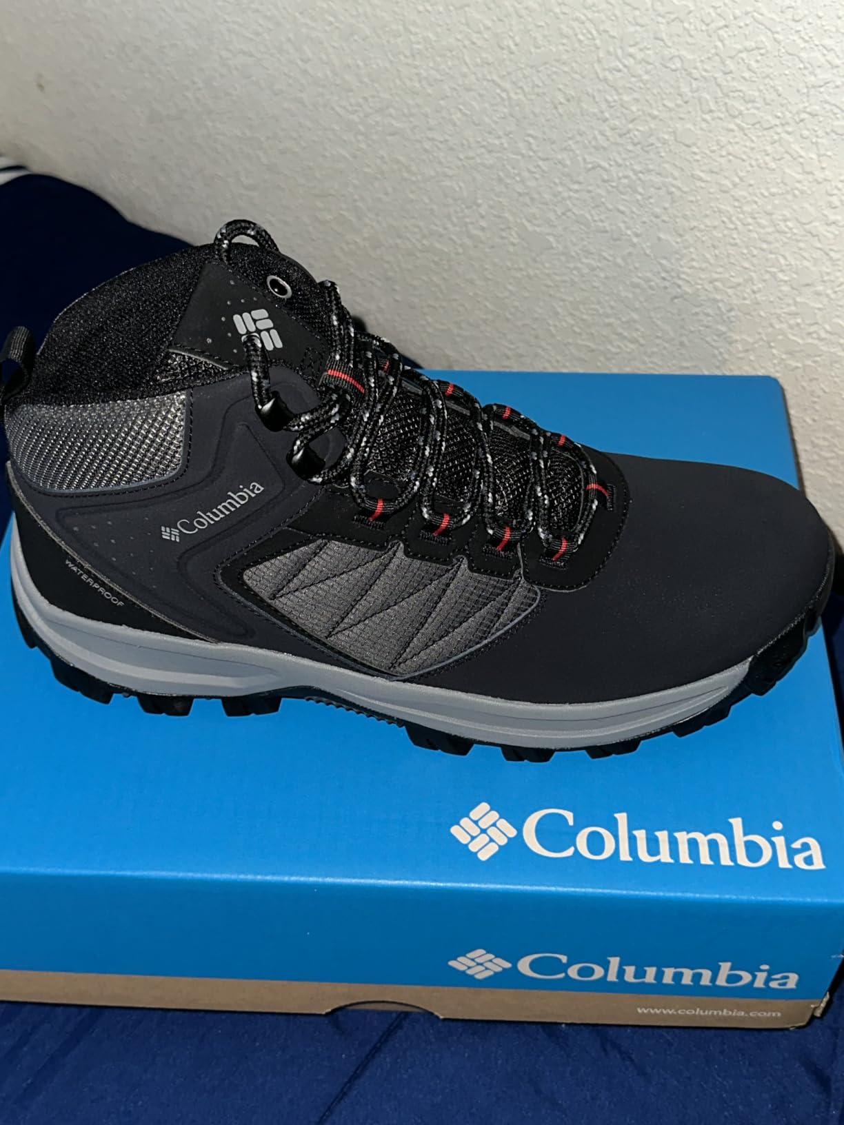 Columbia Men's Transverse Waterproof Hiking Boot customer photo 1