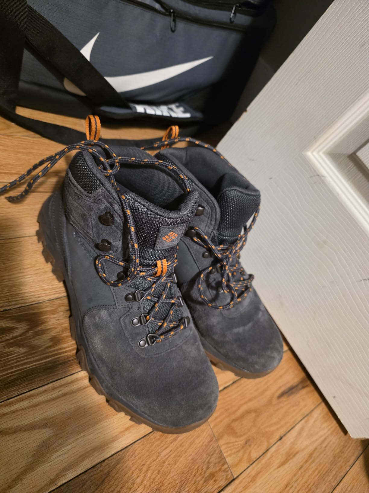 Columbia Newton Ridge Plus II Suede Waterproof Hiking Boot customer photo 2