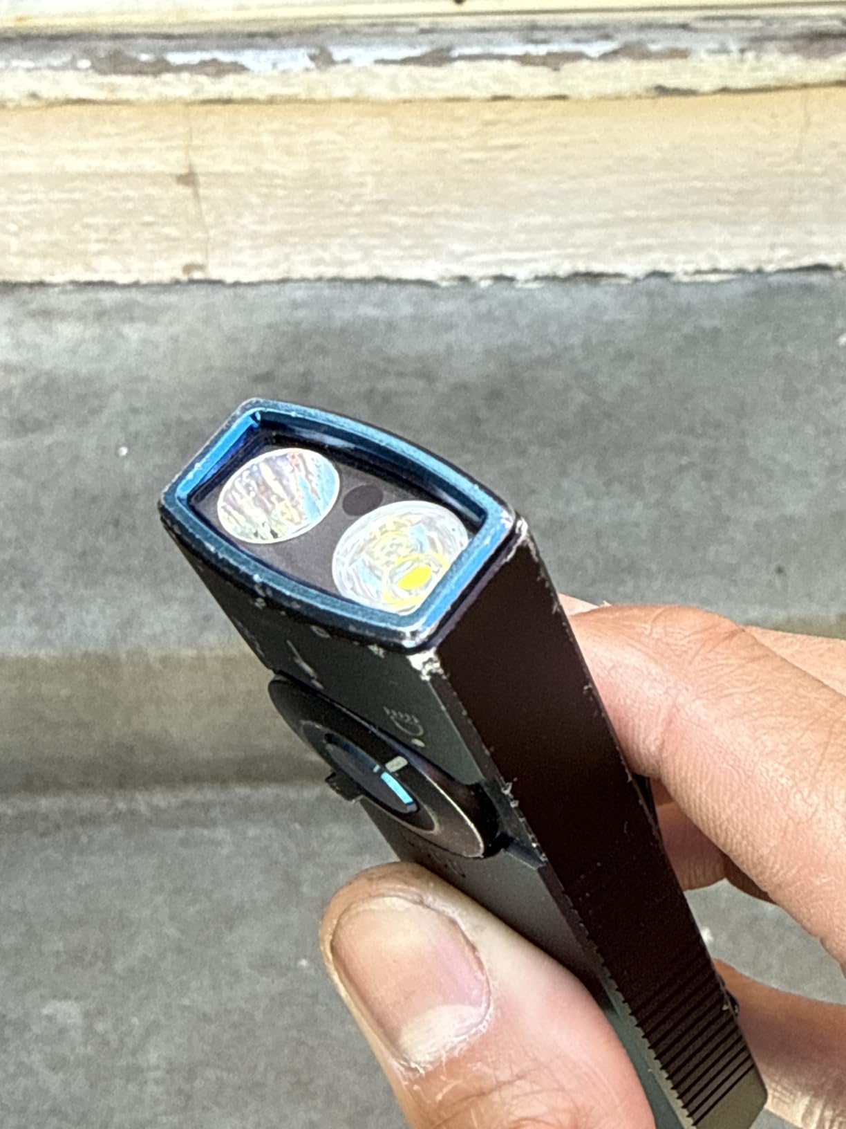 Arkfeld Pro Rechargeable EDC Flat Flashlight, Black CW | UV Light, Green Beam, White LED, 1300 Lumens, Portable Pocket Light, Magnetic Charging, Bright for Outdoor Emergency Work customer photo 2