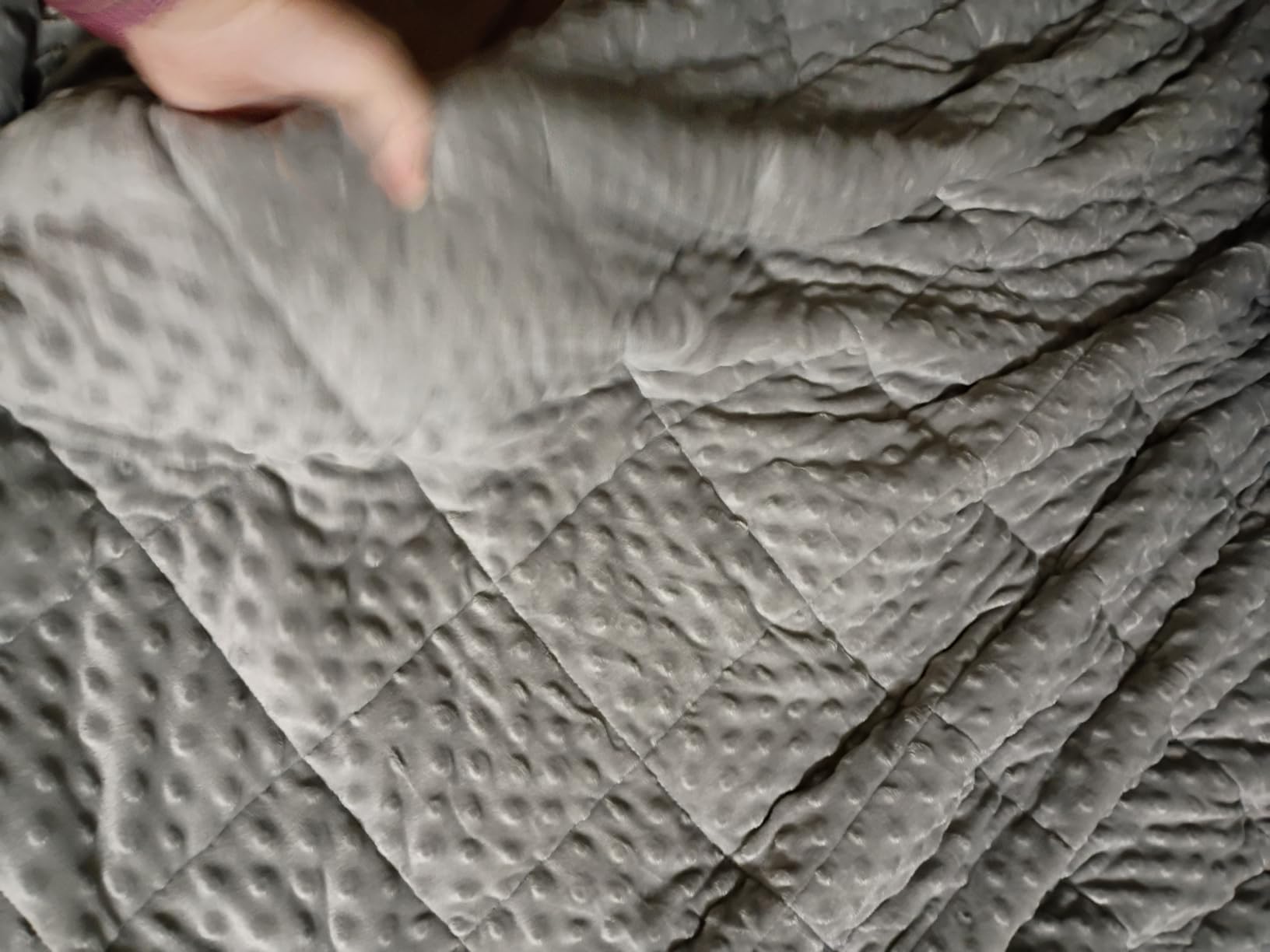 Mr. Sandman Weighted Blanket for Adults, Queen Size 15 lbs, 60 x 80 Inches | Cooling Soft Minky for Hot Sleepers; Machine Washable; Filled with Glass Beads; Heavy Bed Throw for Sleep; Grey customer photo 2