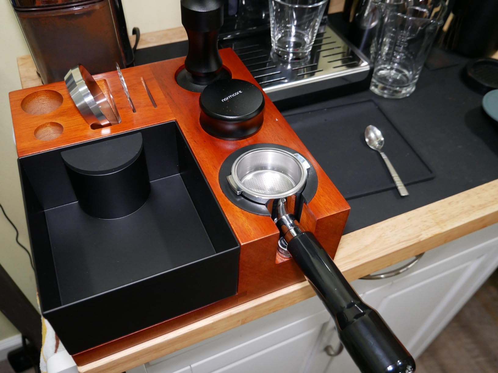 Espresso Tamping Station Knock Box - 9 in1 Espresso Knock Box And Tamp Station Coffee Organizer Fit for 51mm 53mm 54mm 58mm Espresso Tamper Distributor Portafilter Puck Screen Accessories Storage customer photo 1