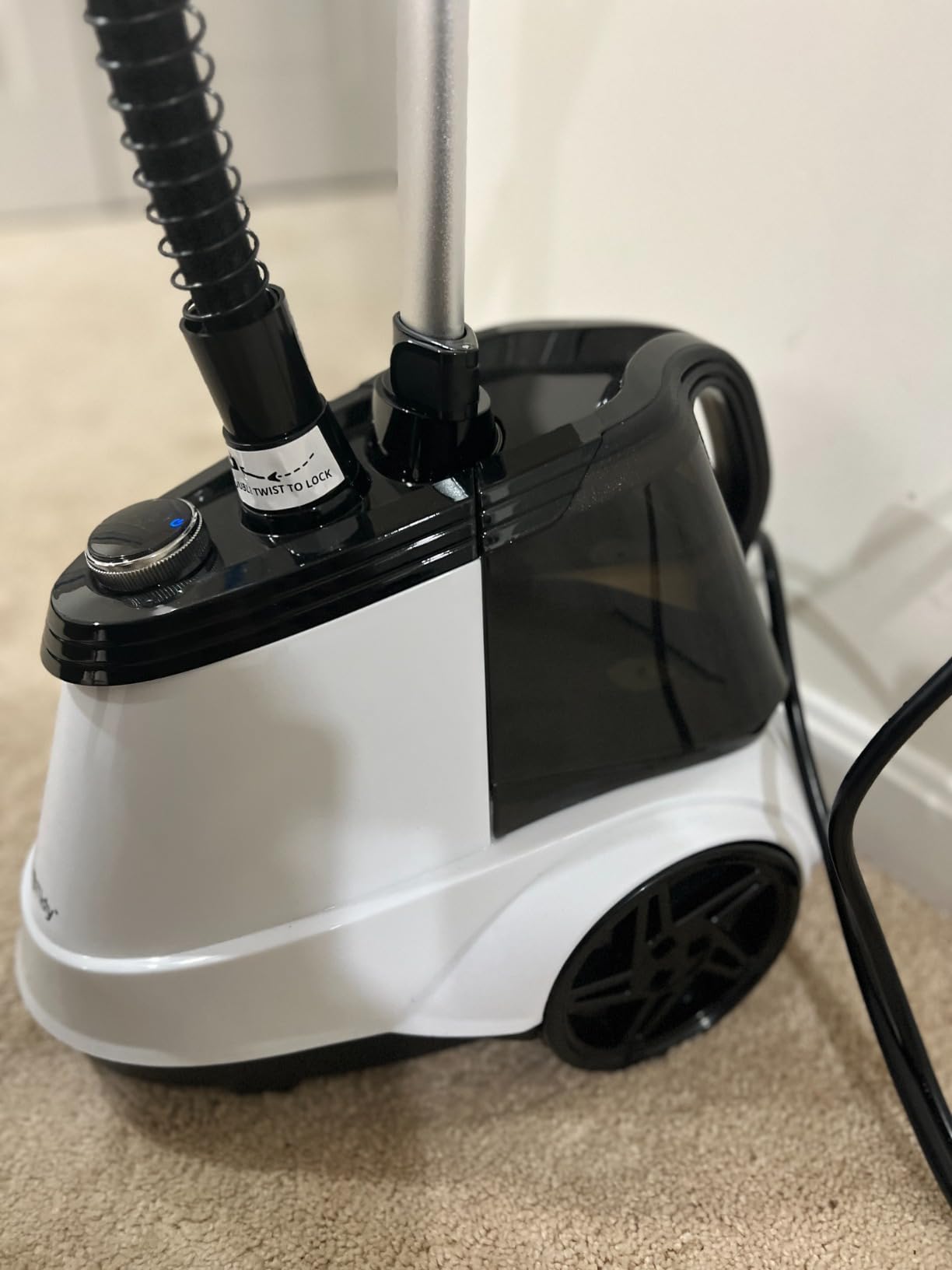 True & Tidy Heavy Duty Commercial Full Size Standing Garment Steamer for Clothes with Extra Large 3L (101 oz) Water Tank for 90+ mins of Steam Time, 1800 watts of Powerful Steam, 3 Settings, White customer photo 1