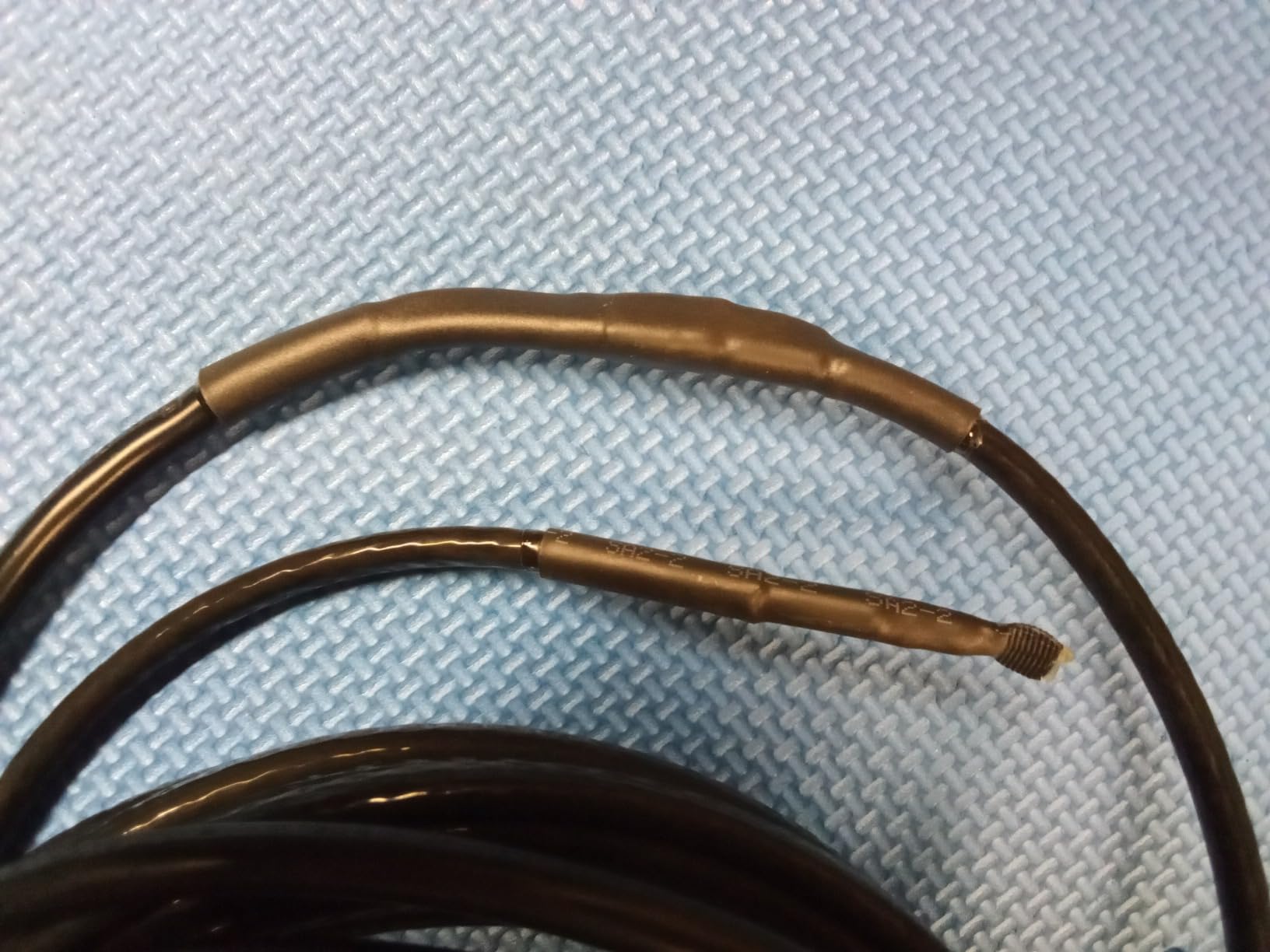 MAXKOSKO 75 FT Self-Regulating Roof and Gutter Snow Melt Heat Cable, Industrial 7W/Ft 120V customer photo 1