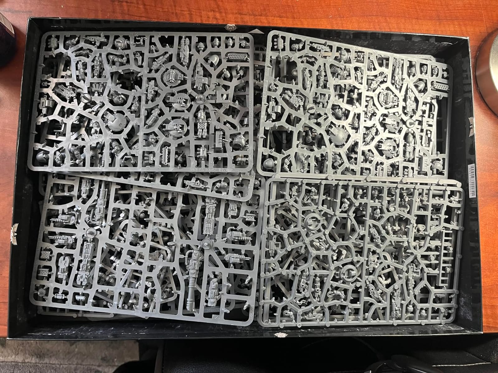GAMES WORKSHOP Warhammer Horus Heresy Solar Auxilia Battlegroup Box Set customer photo 1