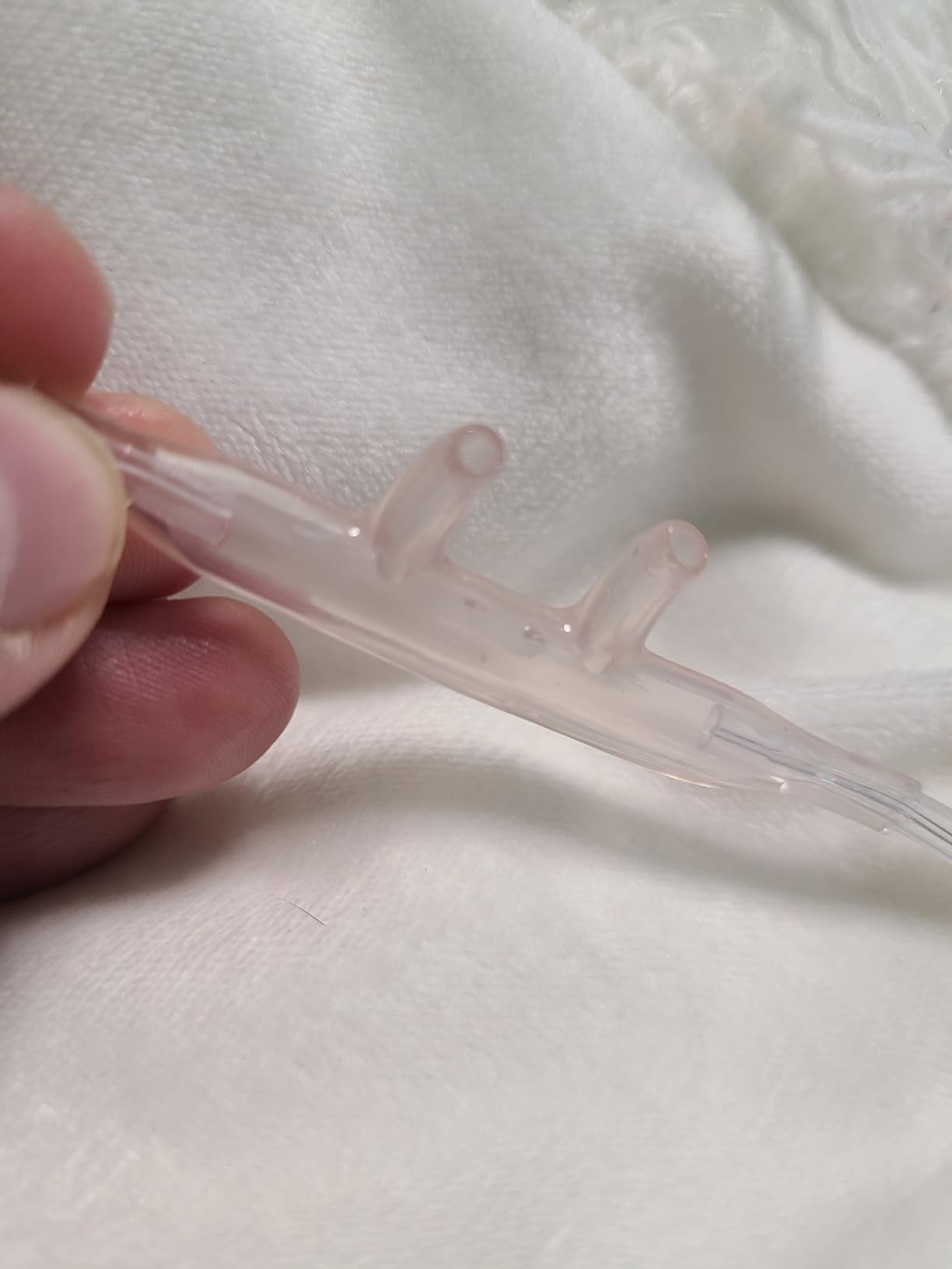 ResOne 7Ft Soft Adult Oxygen Nasal Cannula 5-Pack - Curved Prongs, Crush-Resistant Tubing - Nasal Tubes, Oxygen Concentrator Supplies - Soft Curved Nose Piece, Standard Size, Standard Flow 6 LPM customer photo 2