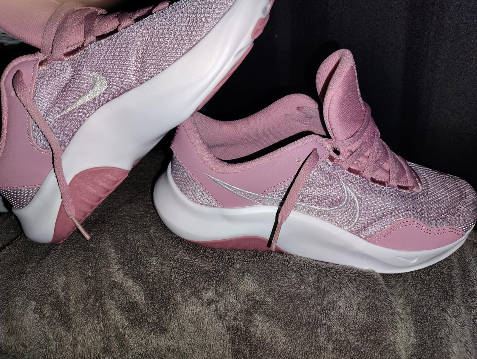 Nike Women's W Legend Essential 3 Nn Training Shoes customer photo 2