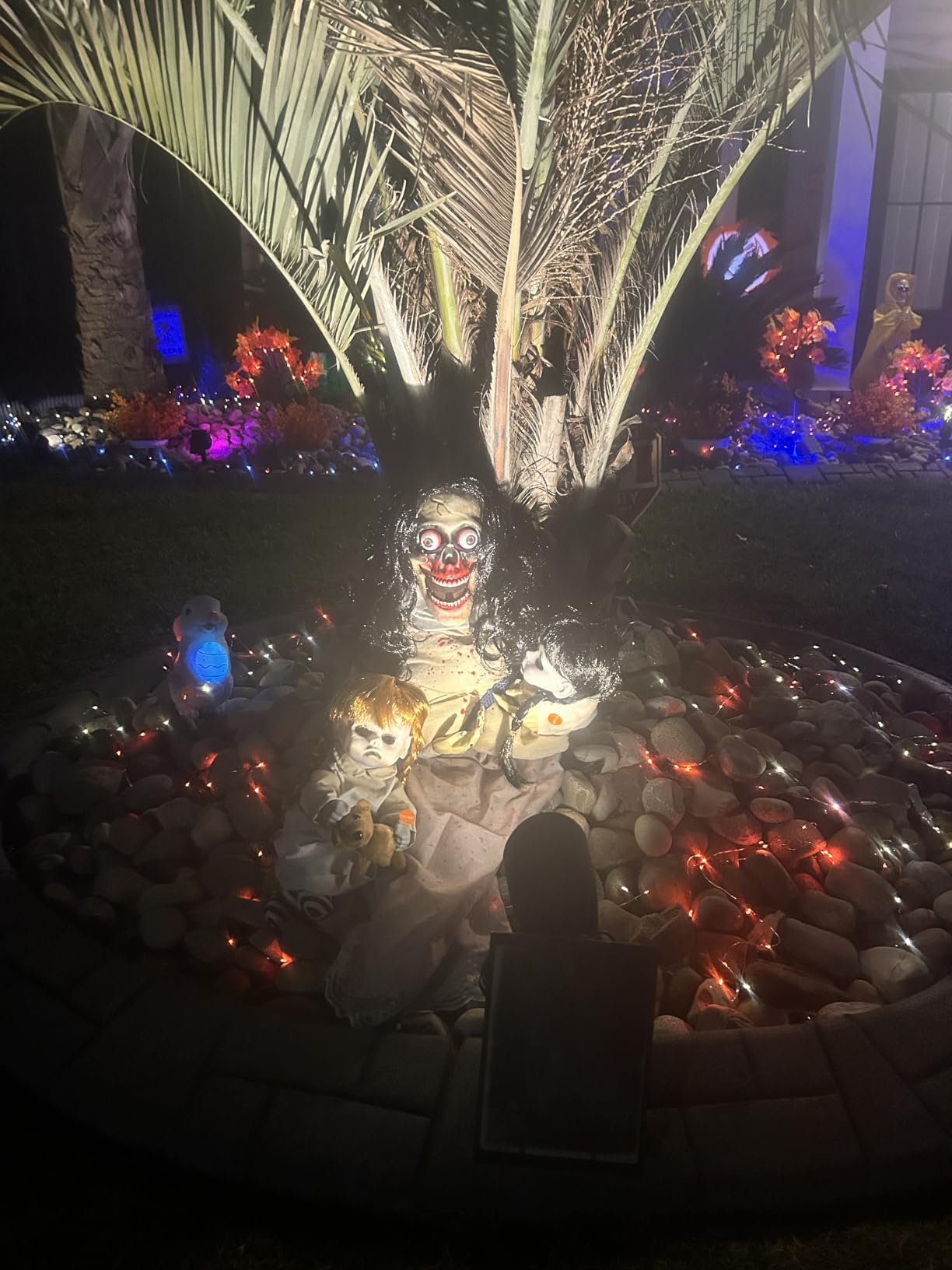 Halloween Animatronics Creepy Sitting Skeleton & Doll Animated Decorations with Sound & Sensor Activated, Light Up Eyes customer photo 2