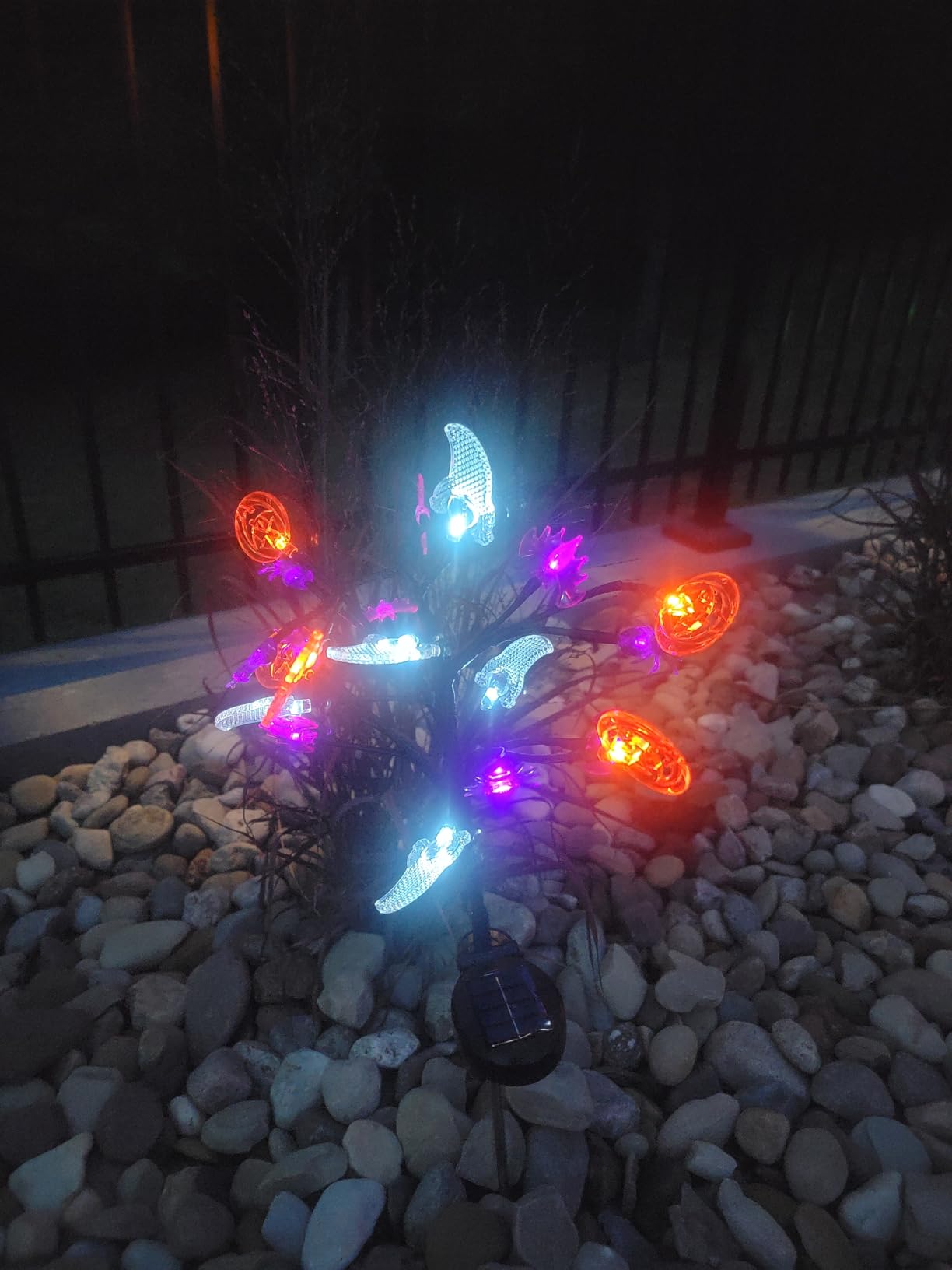 Halloween Decorations Outdoor Solar Lights, 2 Pack Halloween Lights Outdoor Solar Lights Waterproof with 20 LED Ghosts Bats Spiders Pumpkin Light, 8 Modes Solar Pathway Lights for Halloween's Decor customer photo 1