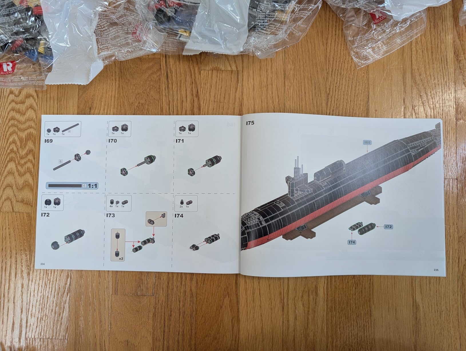 JMBricklayer Nuclear Submarine Building Set for Adults, 1:125 Scale Military Submarine Ship Toys, Los Angeles-Class Attack Submarine Boat Model Kit, Army Toy Gifts for Men Boys Kids Aged 14+ (2988PCS) customer photo 1