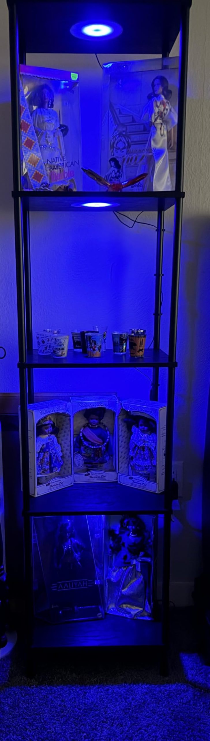 Display Shelf with RGBW Light, Color Changing Curio Cabinet Floor Lamp with Shelves Corner Standing Column Lamp Etagere Organizer Tower Nightstand Bookcase for Living Room Bedroom Office Décor Black customer photo 2
