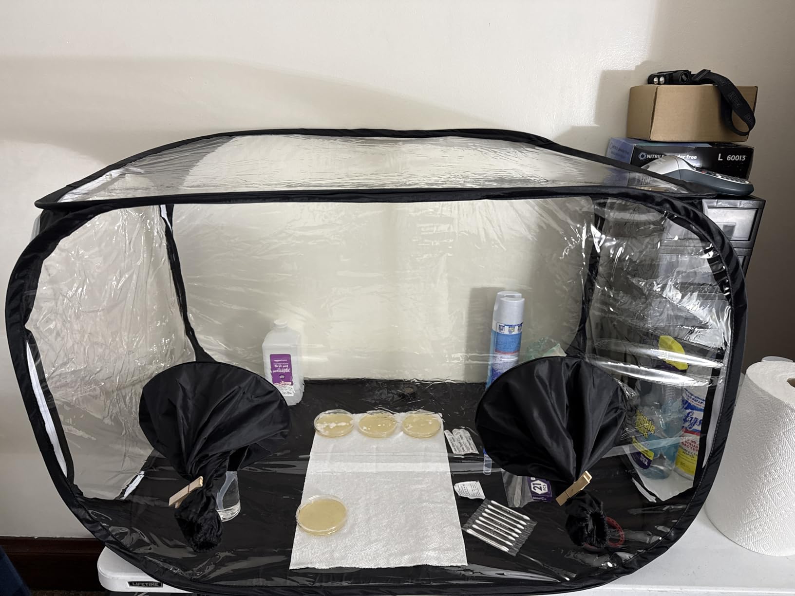 Salcod Large Still Air Box Mushroom Grow Tent - 38x20x25 Inch Clean Air Workstation, Sturdy Flow Hood for Grow Bags, Growers, and Home Scientists customer photo 1