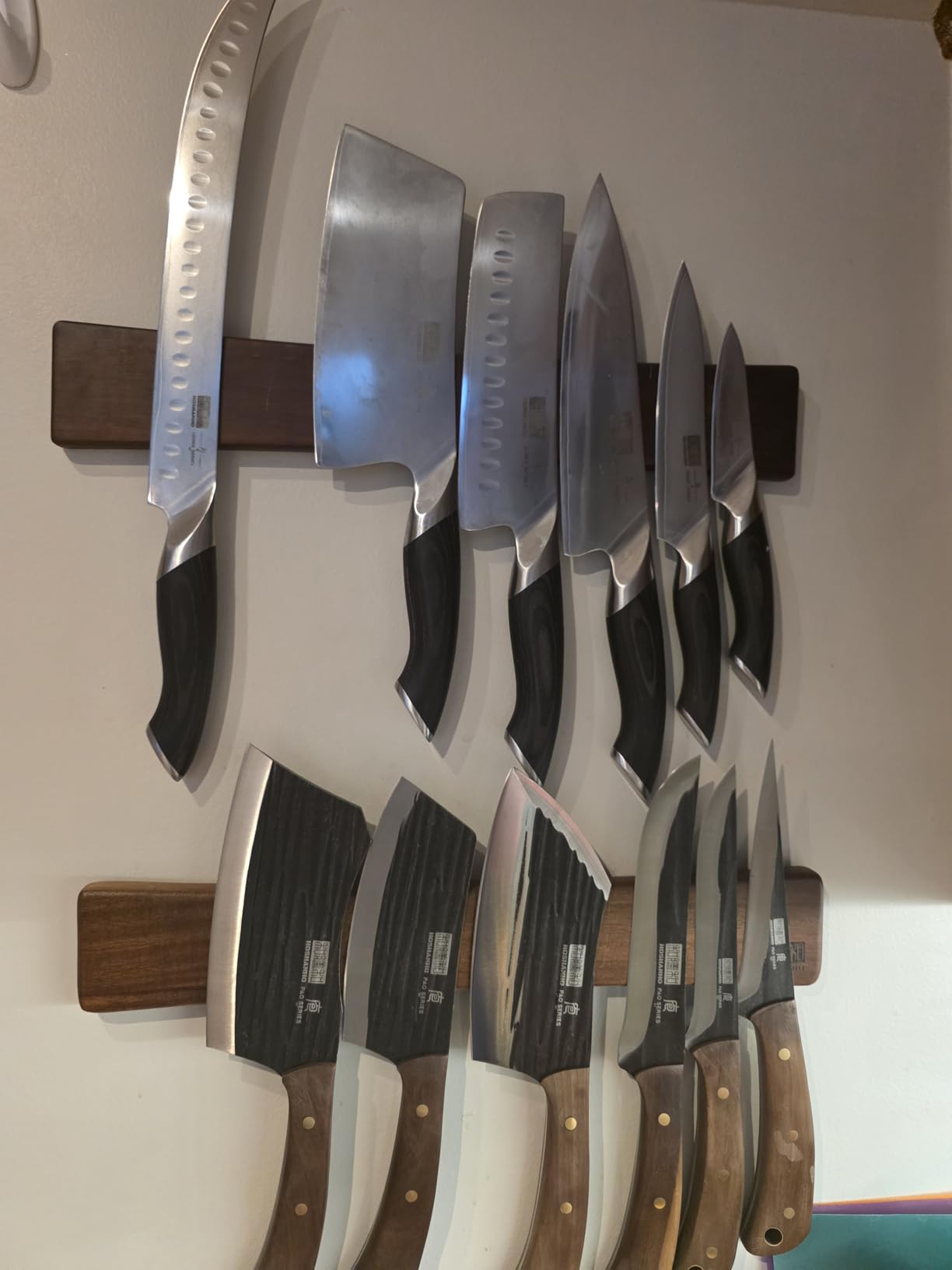 HOSHANHO Butcher Knife Set, Sharp Kitchen Knife Set & Roll Bag Gift for Men | Hand Forged 8PCS Butcher Chef Knife Set with Meat Cleaver Knife & Bone Chopper Knives & Fillet Knives for Home, Camping, BBQ customer photo 2