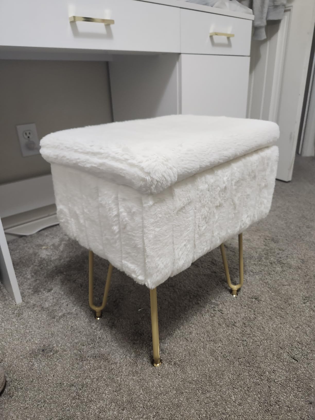 Sweetcrispy Vanity Stool Chair with Storage, Ottoman Faux Fur Soft Padded Makeup Footstools Seat with 4 Metal Legs Anti-Slip Adjustable Feet Modern Cute Small Footrest for Home Entryway Bedroom White customer photo 2