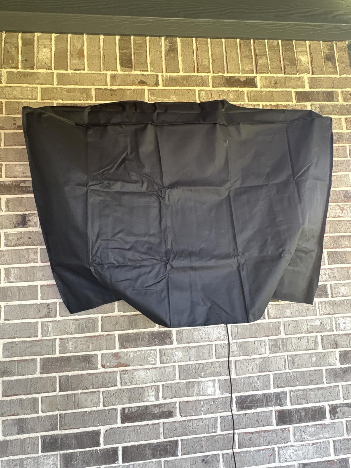 MENKOW Outdoor Waterproof TV Cover for 50-55 inch Flat Screen TV, 600D Heavy Duty Screen Protector, Size 47.5''W x 30''H x 5.5''D (50-55 inches) customer photo 2