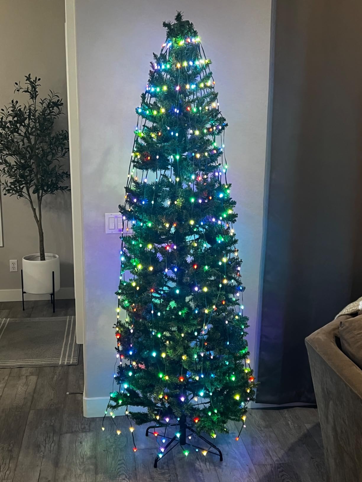 Super RGB 7Ft Ring Christmas Tree Lights, 400 LEDs Color Changing DIY Animated Christmas Tree Decor Lights with Smart App & Remote Control, Music Sync, Timer, Xmas Tree Light Show for Home Festival customer photo 1
