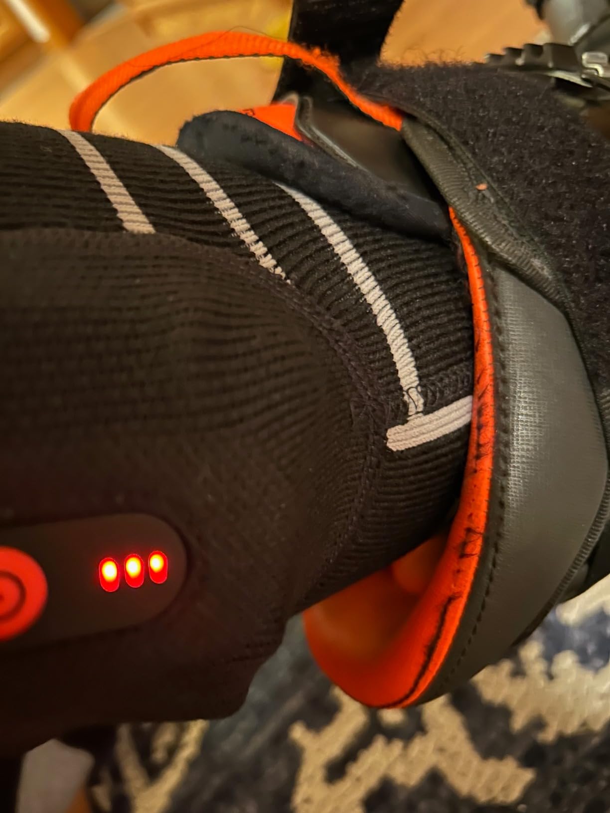 FREEHILL Merino Wool Rechargeable Heated Socks - Toe & Full Sole Heating | 5V 5000mAh Rechargeable Battery, One-Button, 3 Heat Levels customer photo 2