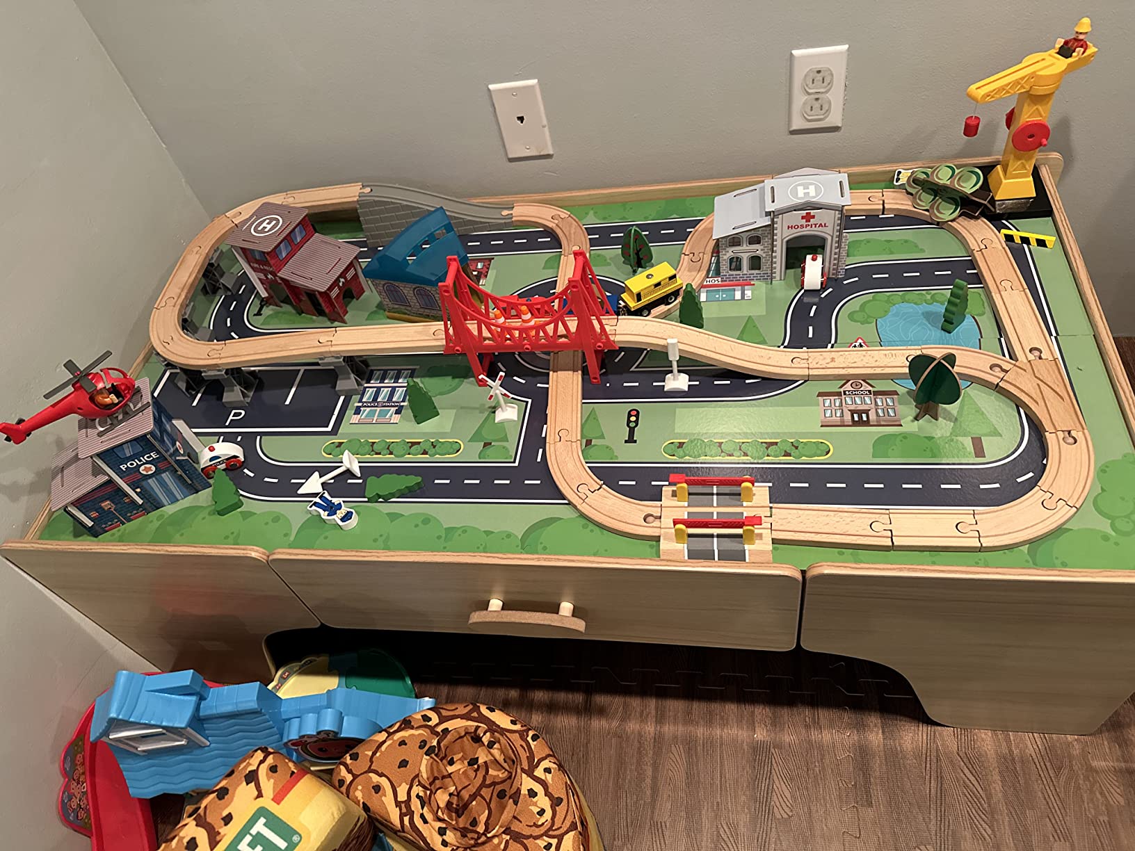 Best Choice Products 50 Inch Wooden Train Table Set for Toddlers, 70-Piece Kids Train Table with Storage Drawer, Reversible Tabletop, Train Tracks & Accessories for Boys & Girls - Walnut customer photo 1