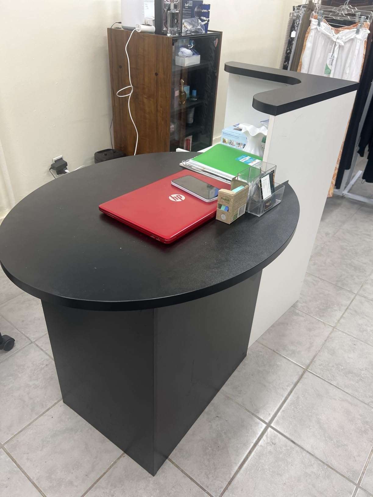 Tangkula Reception Desk, Front Counter Desk with Lockable Drawer & Adjustable Shelf, Oval Desktop, Retail Counter for Checkout, Computer Workstation for Salon Lobby Home Office customer photo 2