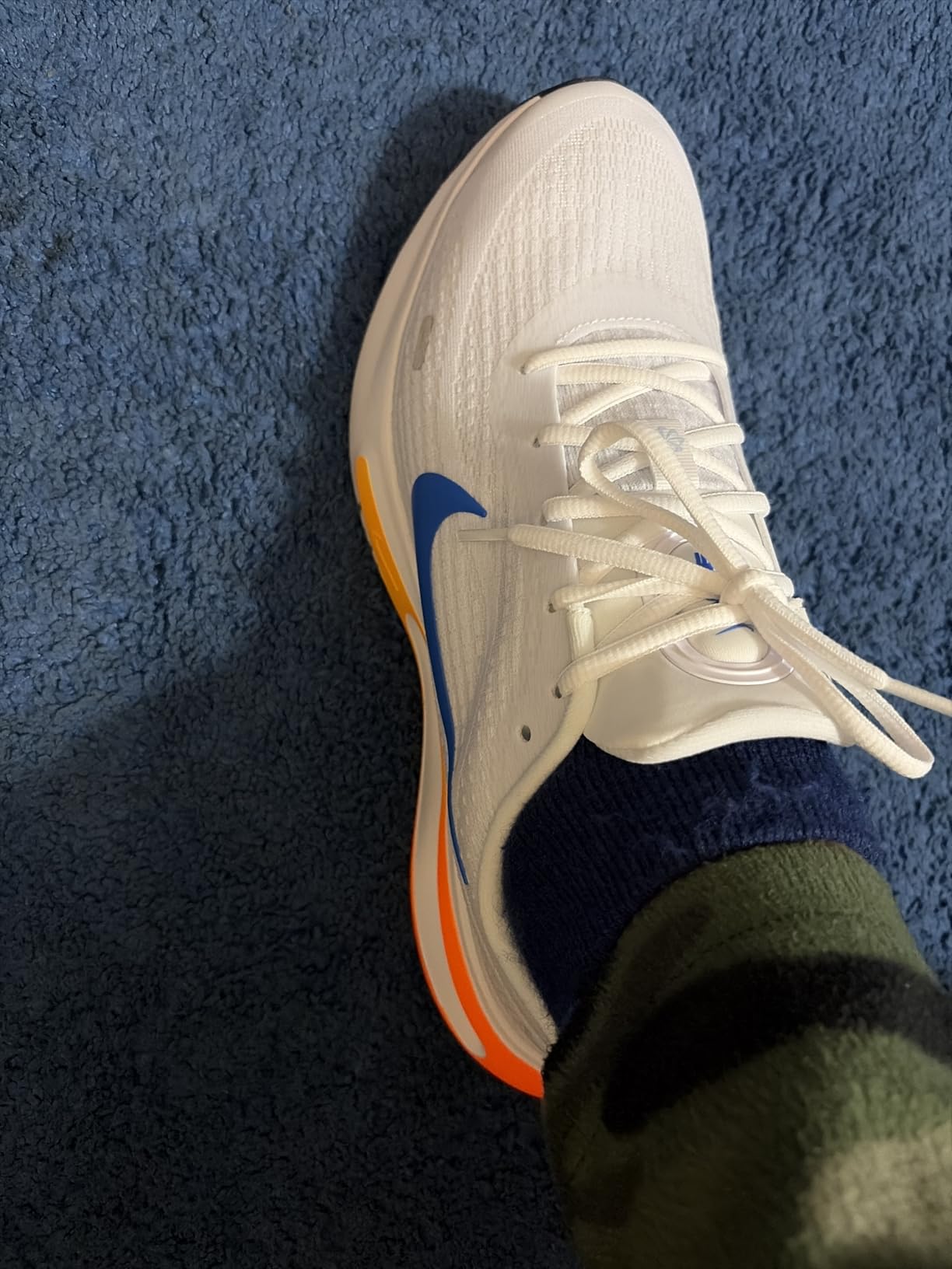 Nike Men's Journey Run Road Running Shoes customer photo 2