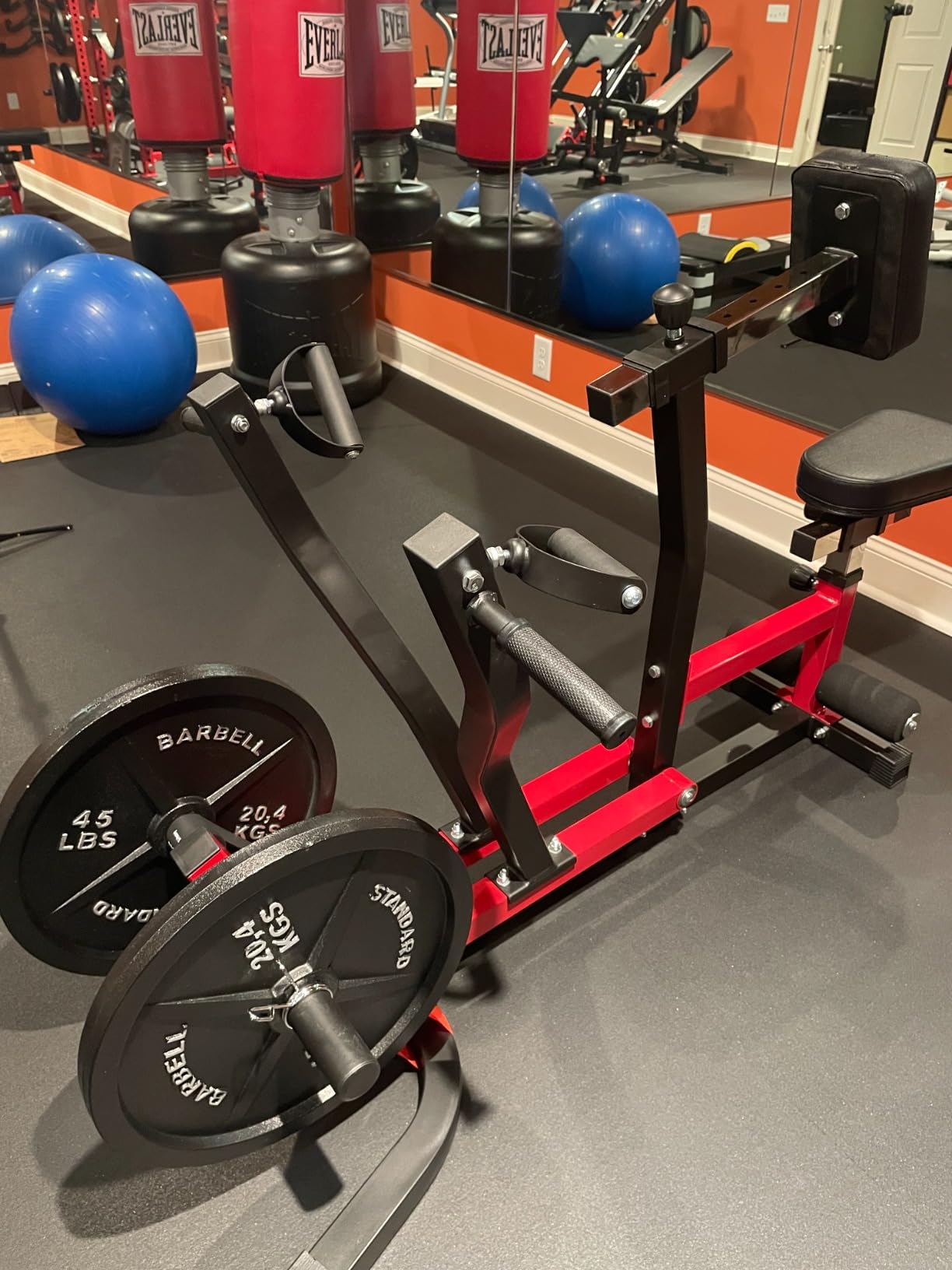 Mikolo Plate Loaded Seated Row Machine for Home Gym, 400LB Capacity, Independent Arms & Adjustable Seat for Full Back Workout customer photo 2