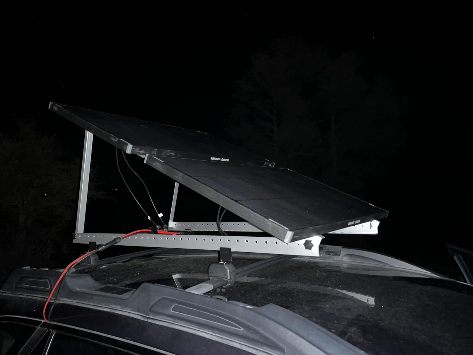 VEVOR 50-Inch Solar Panel Mounting Brackets, 0 to 90° Adjustable Tilt Mount Brackets Support 100-550W Solar Panels, Lightweight Aluminum Brackets with Folding Tilt Legs for RV, Roof, Boat, Off-Grid customer photo 2