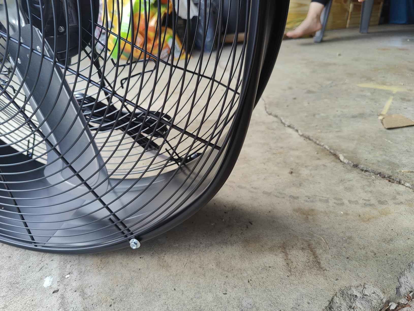 BILT HARD 13000 CFM 30