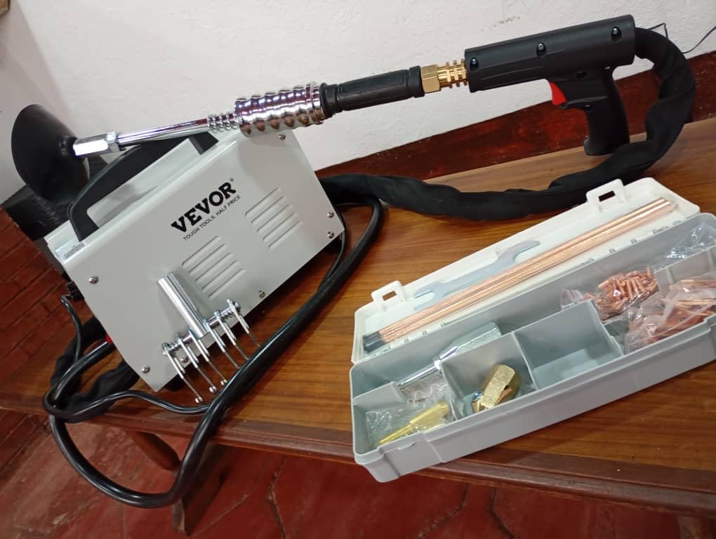 VEVOR Stud Welder Dent Repair Kit, 1.8KW Spot Welder Dent Puller with Auto/Manual Welding & 7 Versatile Modes, 110V Auto Body Spot Welding Dent Puller Machine for Car, Truck Dent Repair customer photo 2