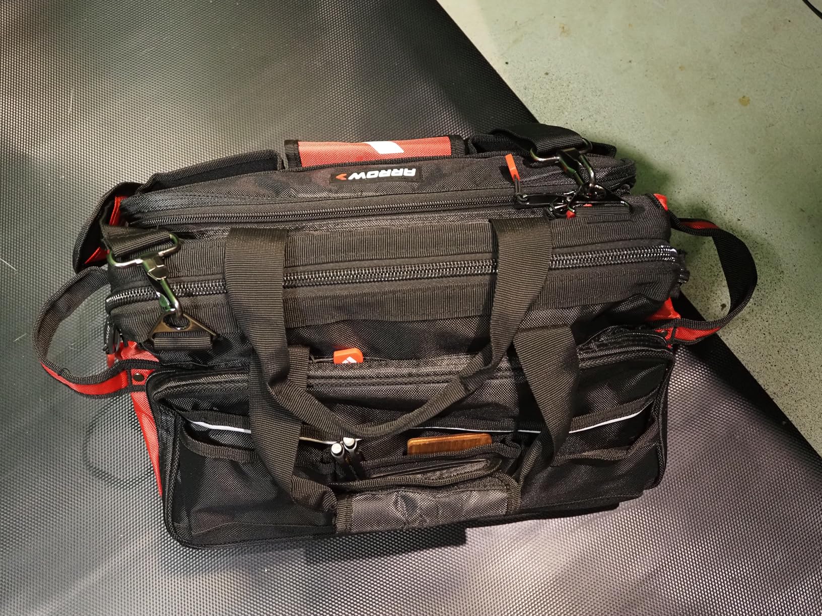 ARROW 17 Large Tool Bag with 36 Multipurpose Pockets, Heavy Duty, Waterproof Hard Base, Reflective Band, Wide Open Mouth customer photo 1