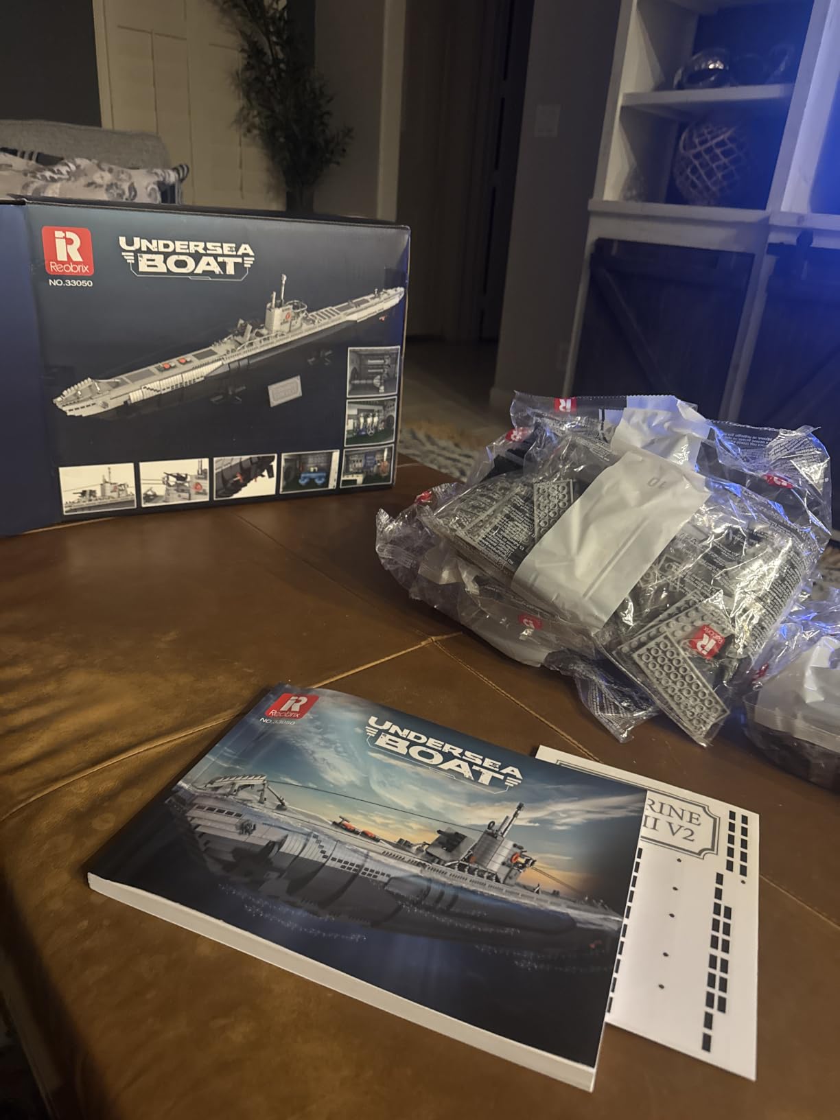 Reobrix U-Boat Submarine Building Set Military Submarine Model for Adults | WW2 History Collectible Home Decor Battleship Construction Set 33050 Army Toy Gifts for Boys Men, Military Fans 14+ (3624PCS) customer photo 2